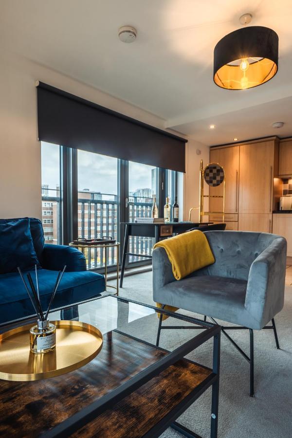 City View - A Stunning 2 Bed Apartment Глазгоу Екстериор снимка