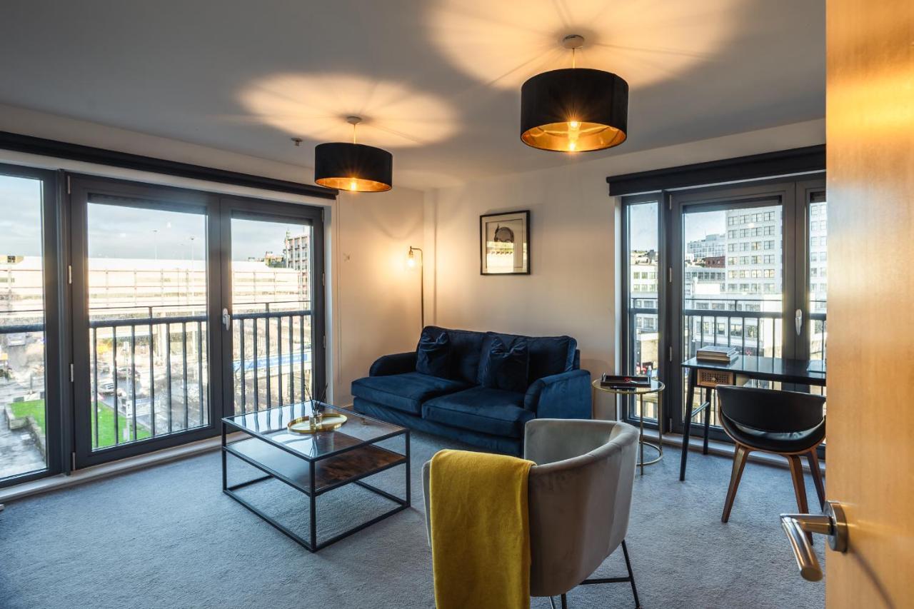 City View - A Stunning 2 Bed Apartment Глазгоу Екстериор снимка